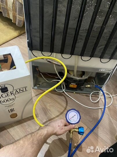 Шумит холодильник