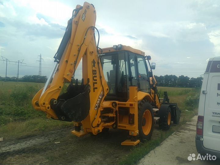 Экскаватор-погрузчик Bull HD100, 2023