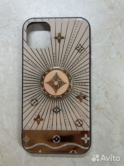 Новый чехол для iPhone 11(+три в подарок)