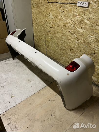 Задний бампер на land cruiser 200