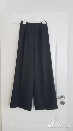 Одежда на девушку р.146-152 б/у