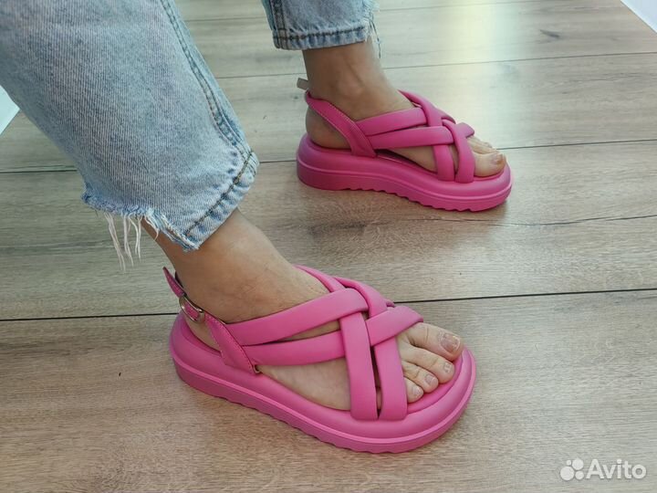 Босоножки 36,37,39