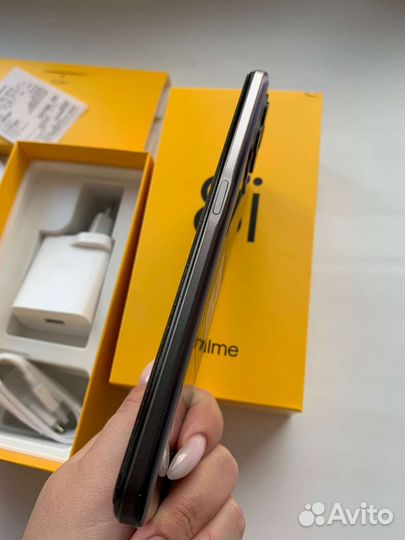 Realme 8i 4 64