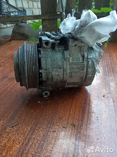 Компрессор кондиционера Мерседес Вито 638