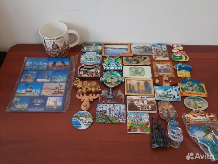 Магниты на холодильник,сувенирные кружки