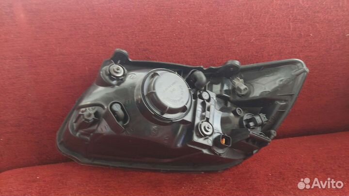 Фара правая Kia cerato