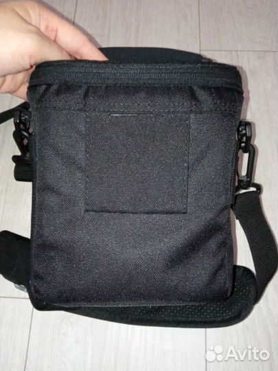 Сумка для фотоаппарата lowepro