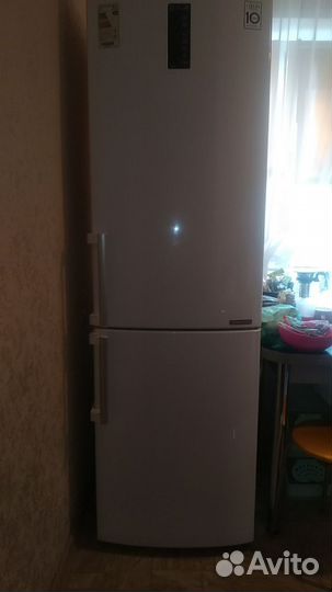 Холодильник бу LG