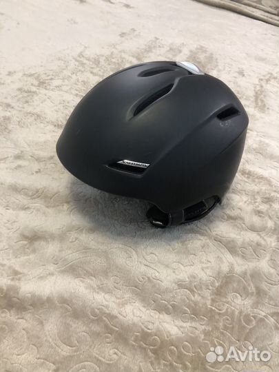 Горнолыжный шлем salomon phantom