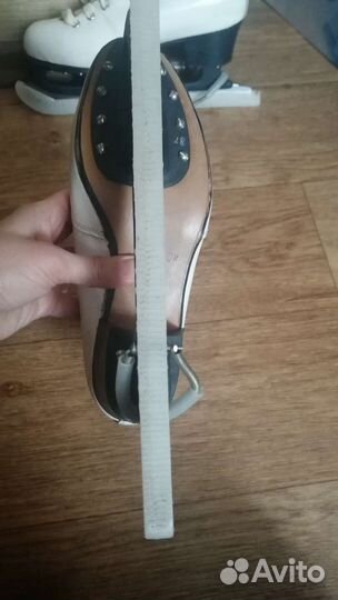 Коньки фигурные 24 размер