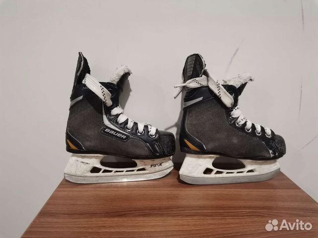 Детские хоккейные коньки bauer