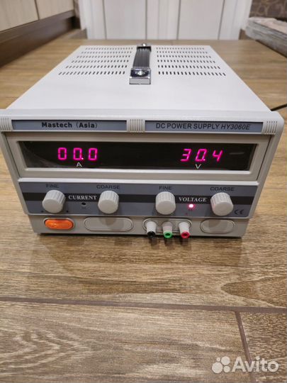 Импульсный источник питания HY3060E 30 вольт 60А