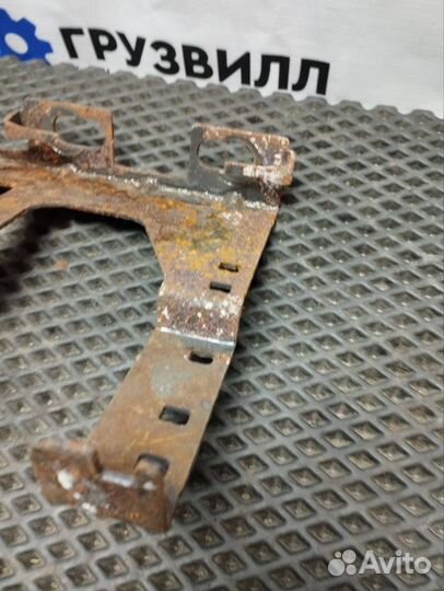 Крепление проводки Volvo FH4 21255350