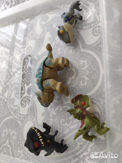 Динозавры jurassic world