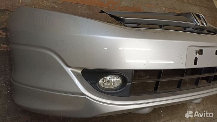 Бампер передний Honda Airwave