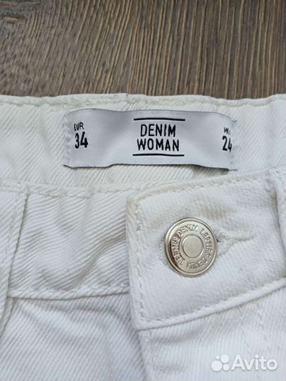 Шорты белые джинсовые