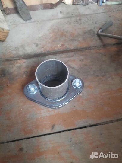 Фланец выхлопной системы