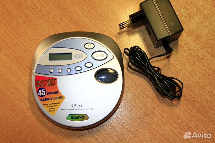 Портативный cd плеер Sanyo CDP-4700