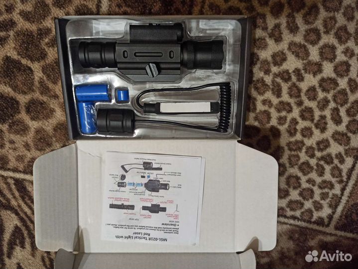 Фонарь подствольный с лцу