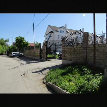 Таунхаус 367 м² на участке 1,5 сот.