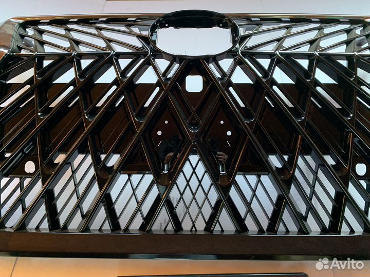 Ршетка радиатора Lexus GX460