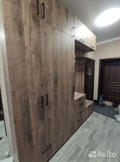 Шкаф прихожая с зеркалом