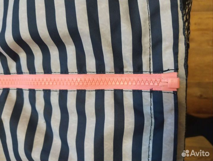 Ветровка для девочки