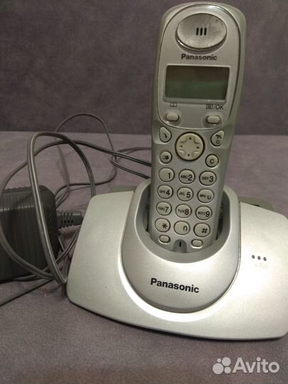 Телефон panasonic