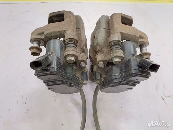 Задний суппорт Mazda Cx 9 TC 2.5