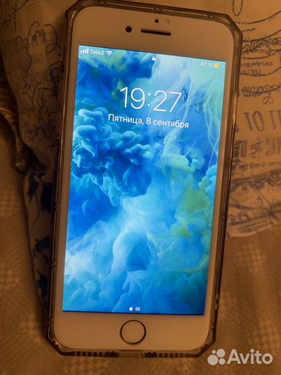 Телефон iPhone 8 64 gb