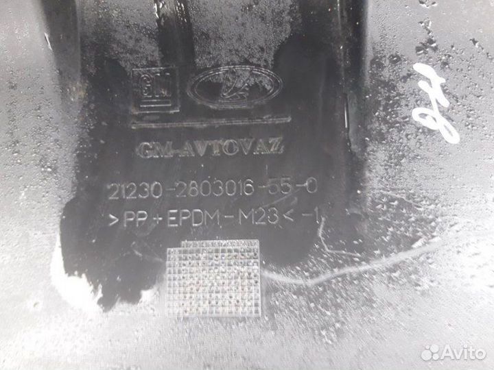 Накладка заднего бампера Chevrolet Niva