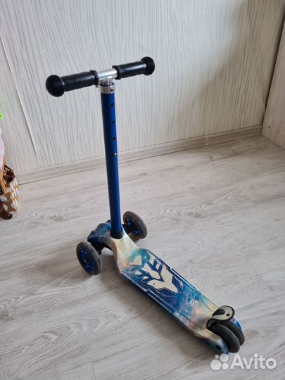 Самокат детский.reaction