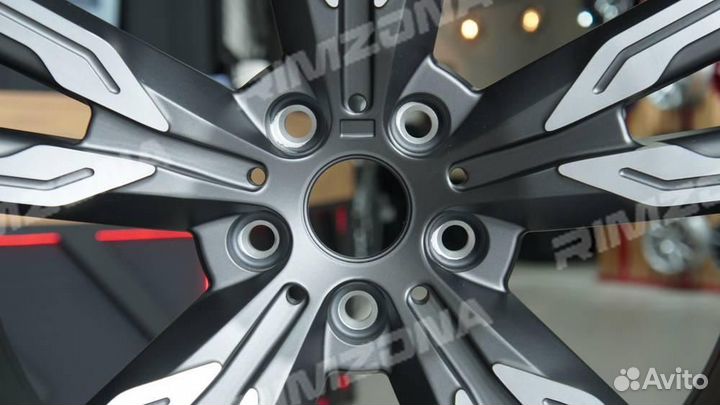 Литой диск replica 50 R20 5x112