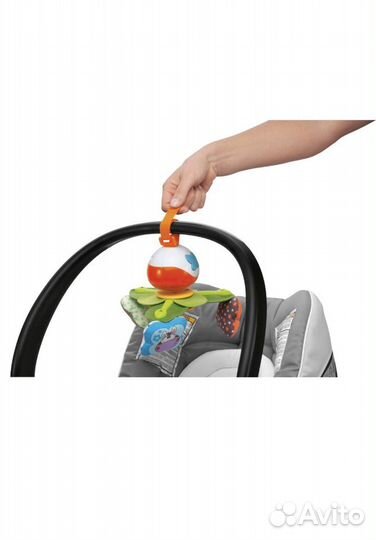 Новая игрушка-подвеска Chicco, 0+