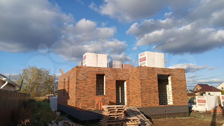 Дом 140 м² на участке 5 сот.