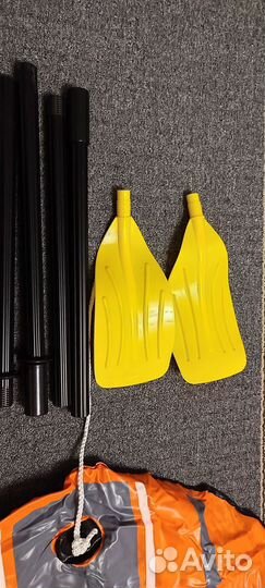 Детская надувная лодка