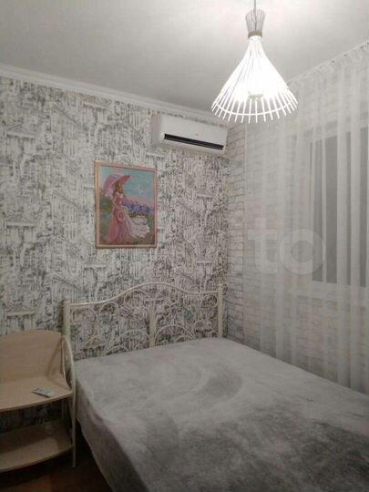 Комната 15 м² в 8-к., 3/3 эт.