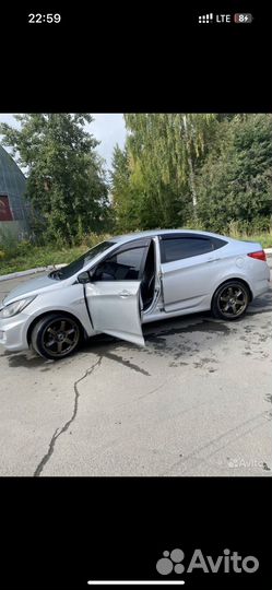 Hyundai Solaris 1.6 МТ, 2012, 320 000 км