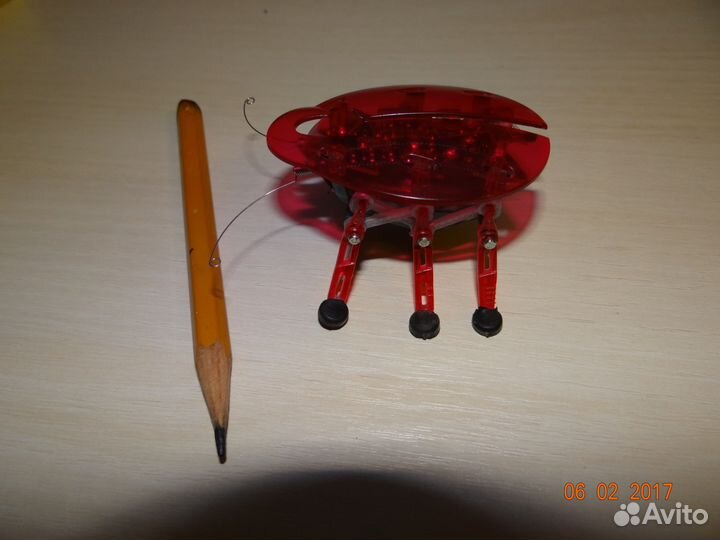 Микроробот жук ползающий