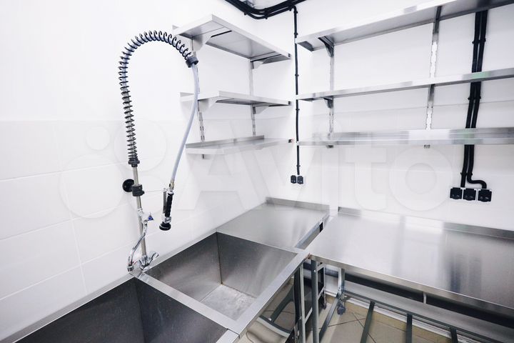 Оборудованный общепит, 50 м²