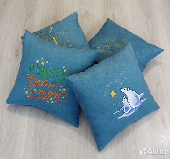 Подушка с вышивкой декоративная