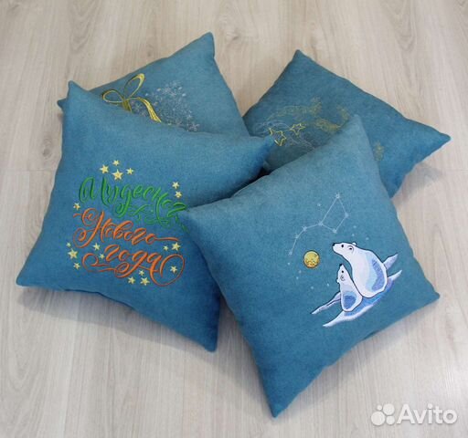 Подушка с вышивкой декоративная