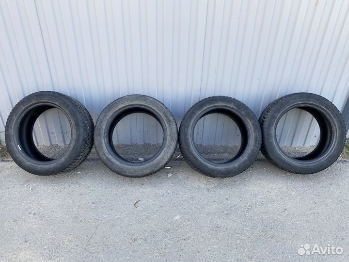 Goodyear UltraGrip Ice+ 205/55 R16