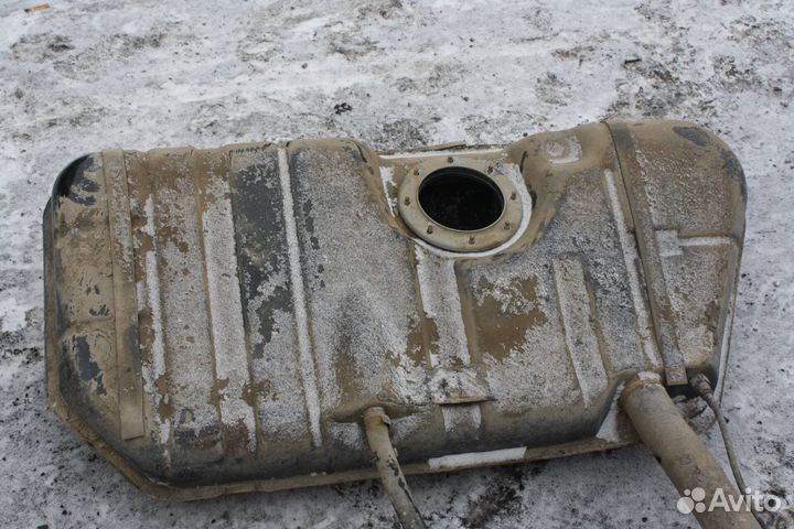 Топливный бак ваз 2114