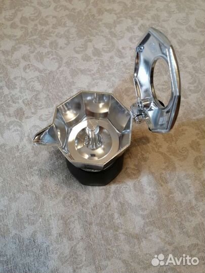 Кофеварка гейзерная Bialetti Brikka