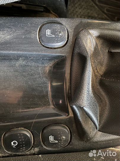 Кнопки подогрева сидений Ford Focus 1