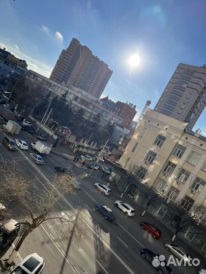 Рабочее место в аренду бровист/визажист