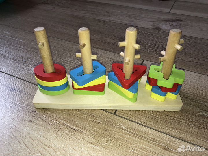 Развивающие игрушки