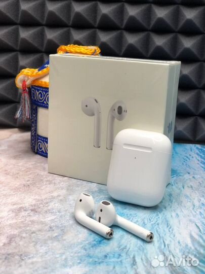 Apple AirPods 2