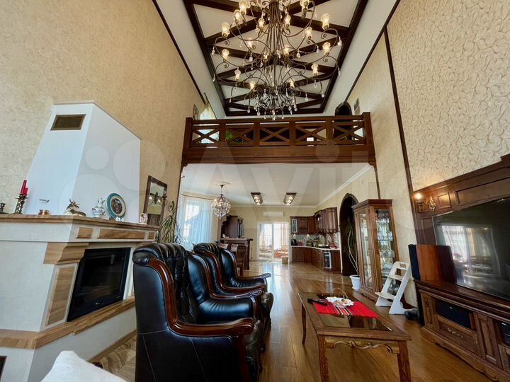 Коттедж 230 м² на участке 22 сот.